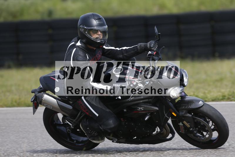 /Archiv-2024/17 01.05.2024 Speer Racing ADR/Schnuppertraining